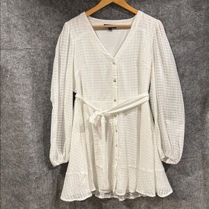 Lulu’s White Dress with sheer long sleeves V Neck Button Down Mini Size XL